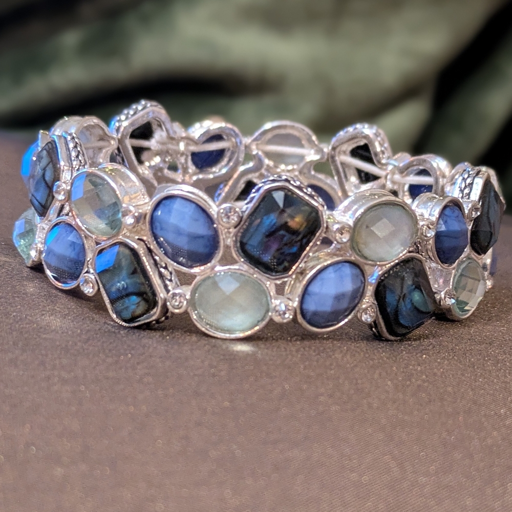 Napier Women's Silver Tone Cluster Stretch Bracelet